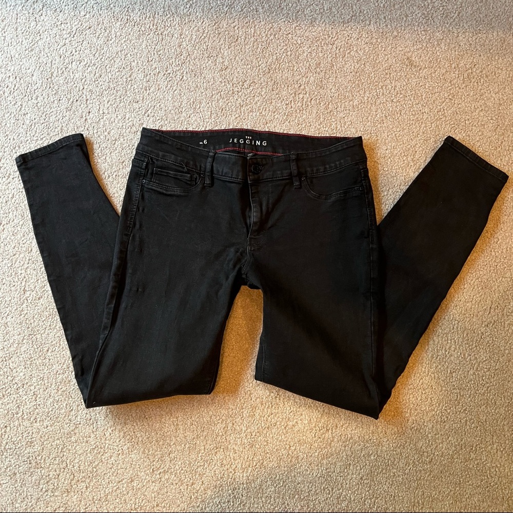 White House Black Market The Jegging stretchy skinny jeans, like new